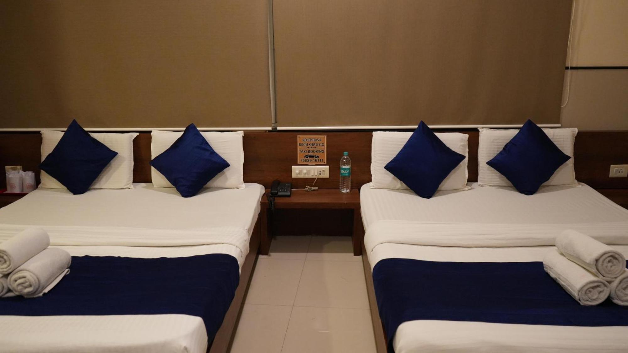 Hotel Satyug Ujjain Exterior foto