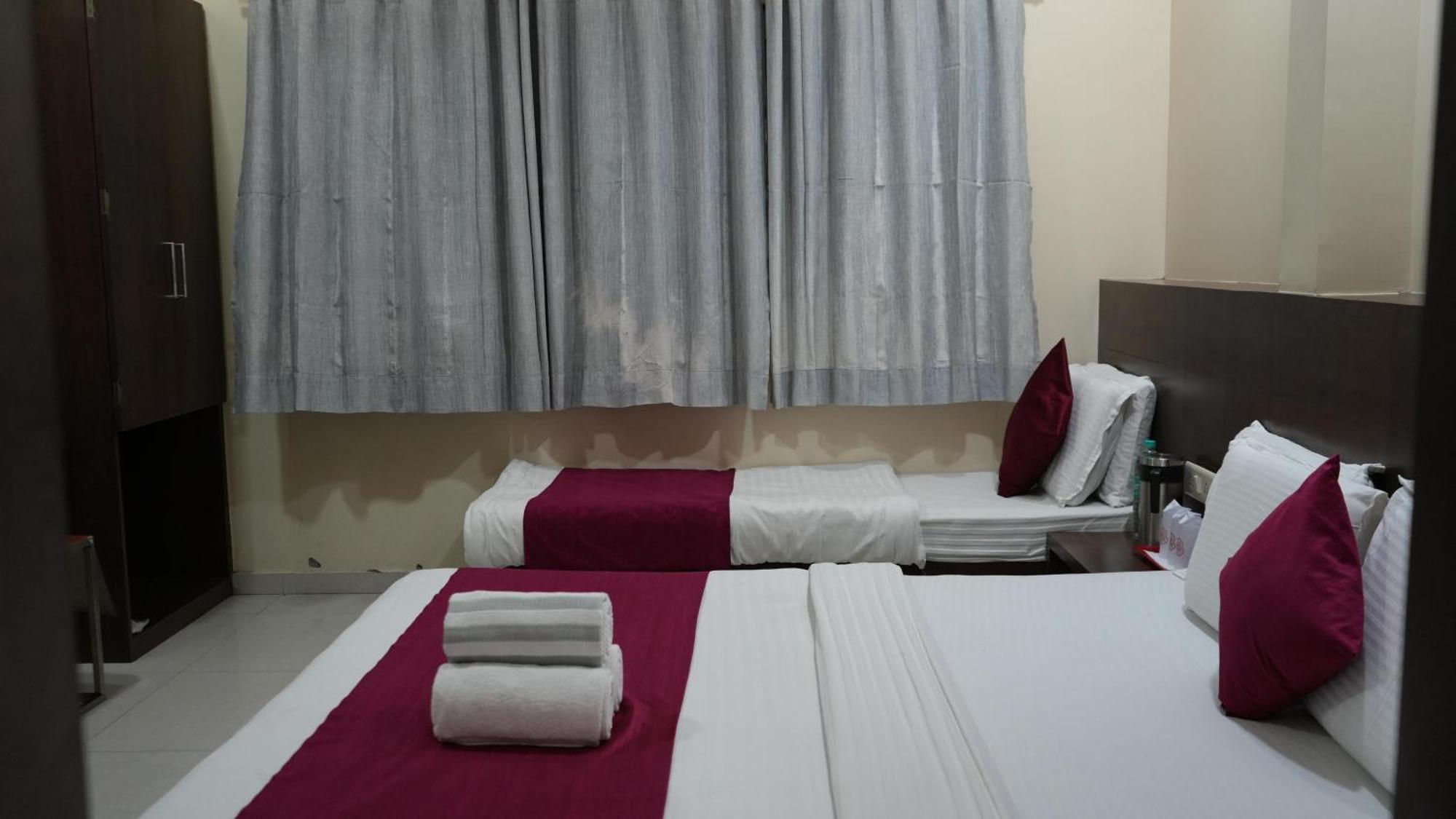 Hotel Satyug Ujjain Exterior foto