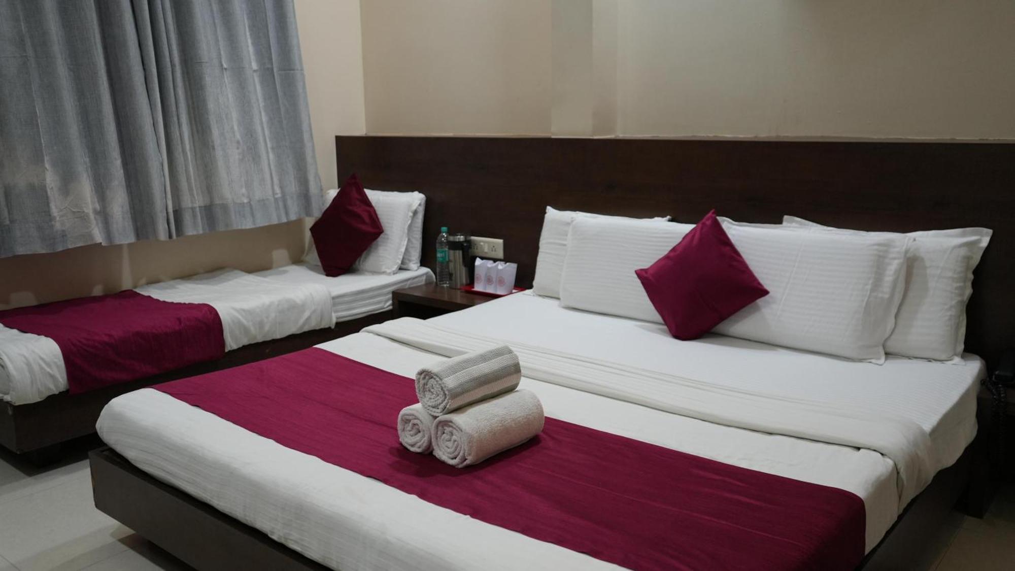 Hotel Satyug Ujjain Exterior foto